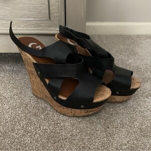 Guess wedges